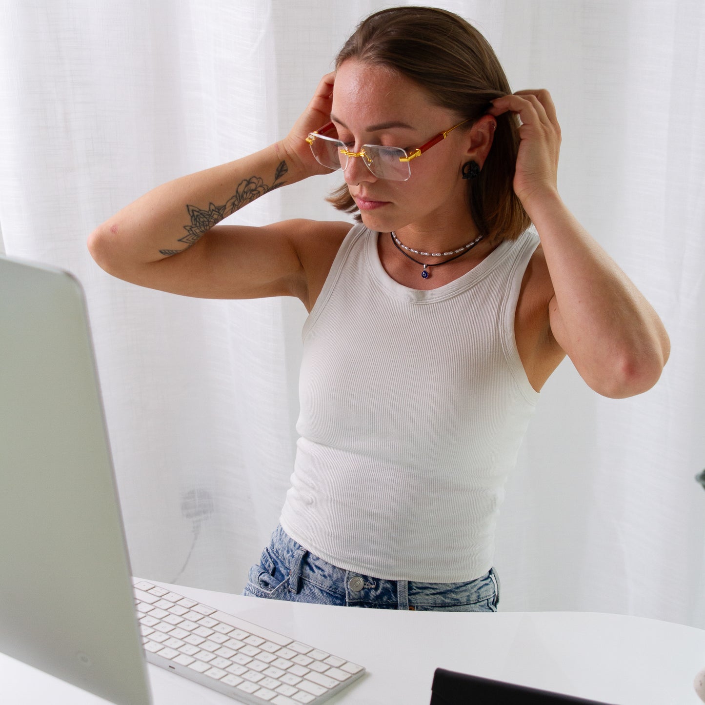 198 Rectangle Frame - Gold and Clear