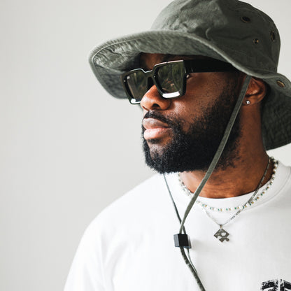 902 Square Frames - Black & Black